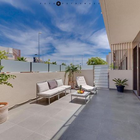 Apartamento En La Planta Baja "Playa Elisa" Pilar de la Horadada Buitenkant foto