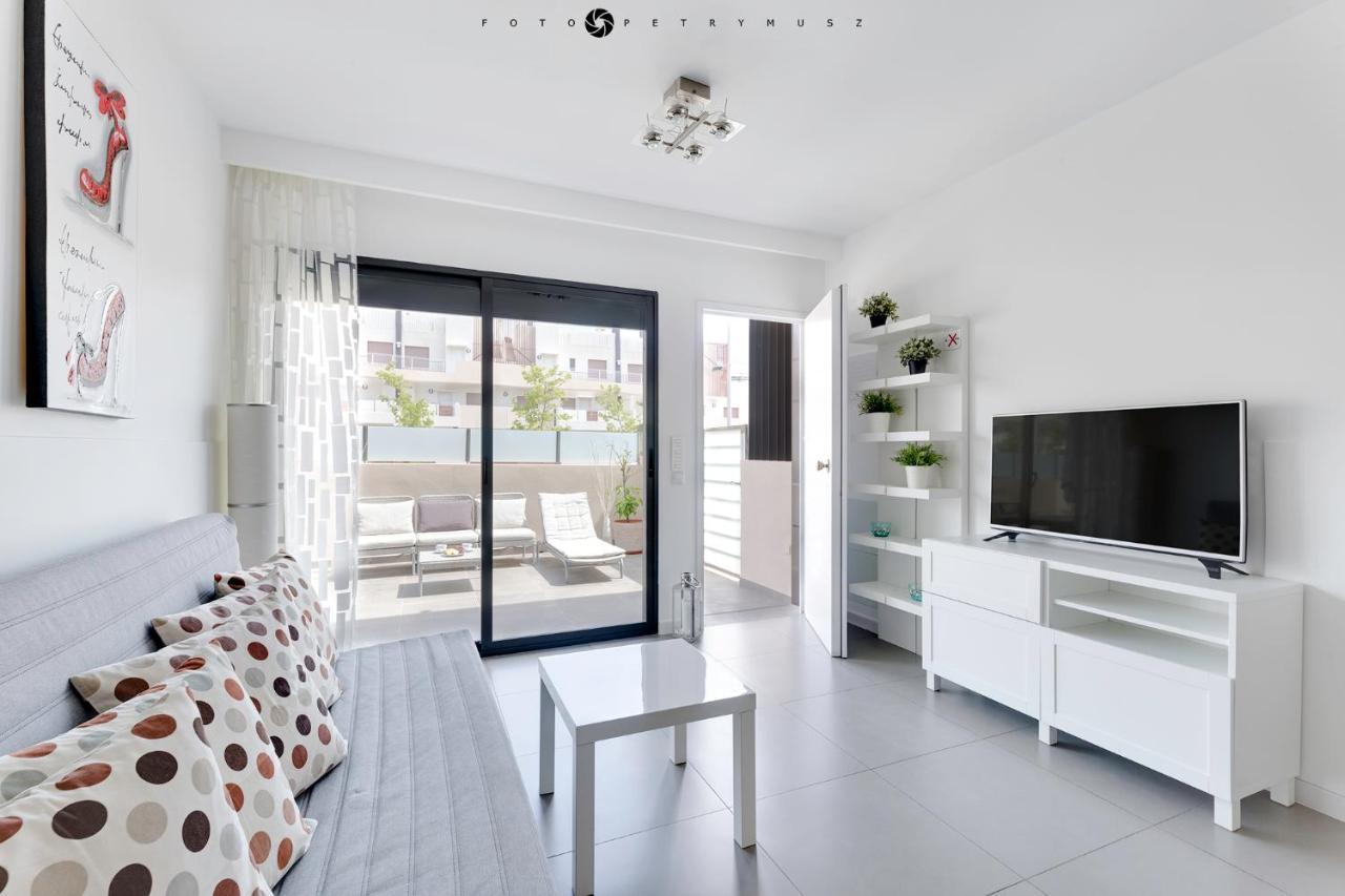 Apartamento En La Planta Baja "Playa Elisa" Pilar de la Horadada Buitenkant foto
