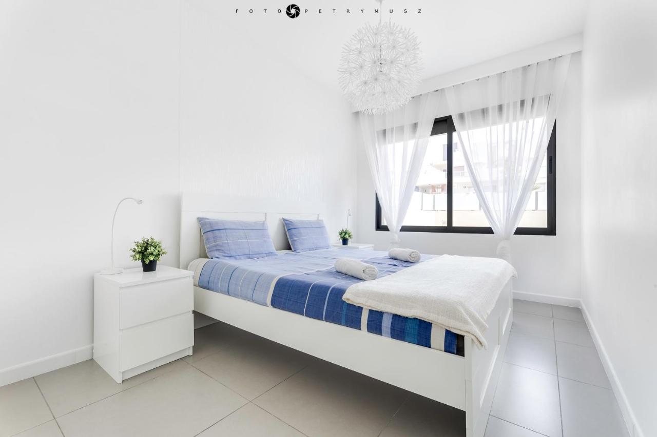 Apartamento En La Planta Baja "Playa Elisa" Pilar de la Horadada Buitenkant foto