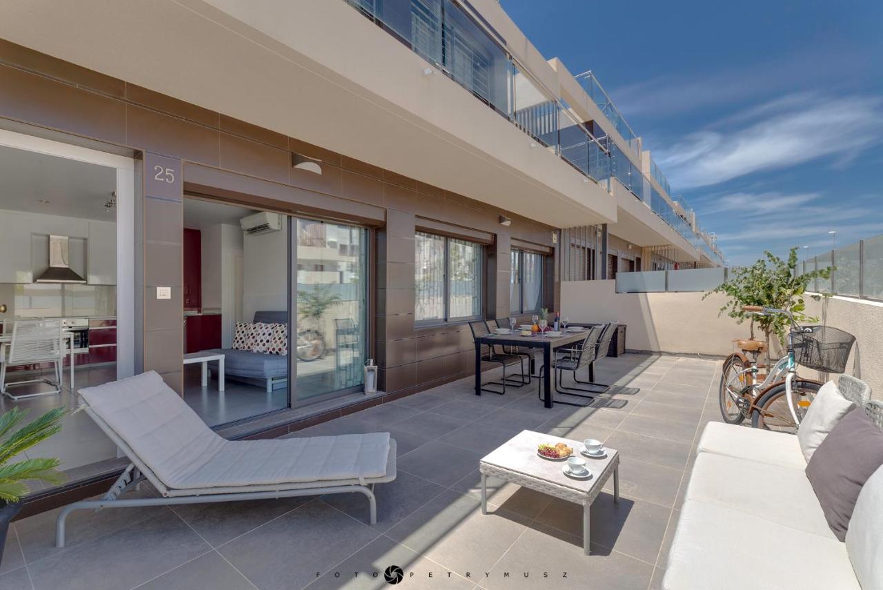 Apartamento En La Planta Baja "Playa Elisa" Pilar de la Horadada Buitenkant foto